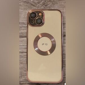 selling case for iPhone 13